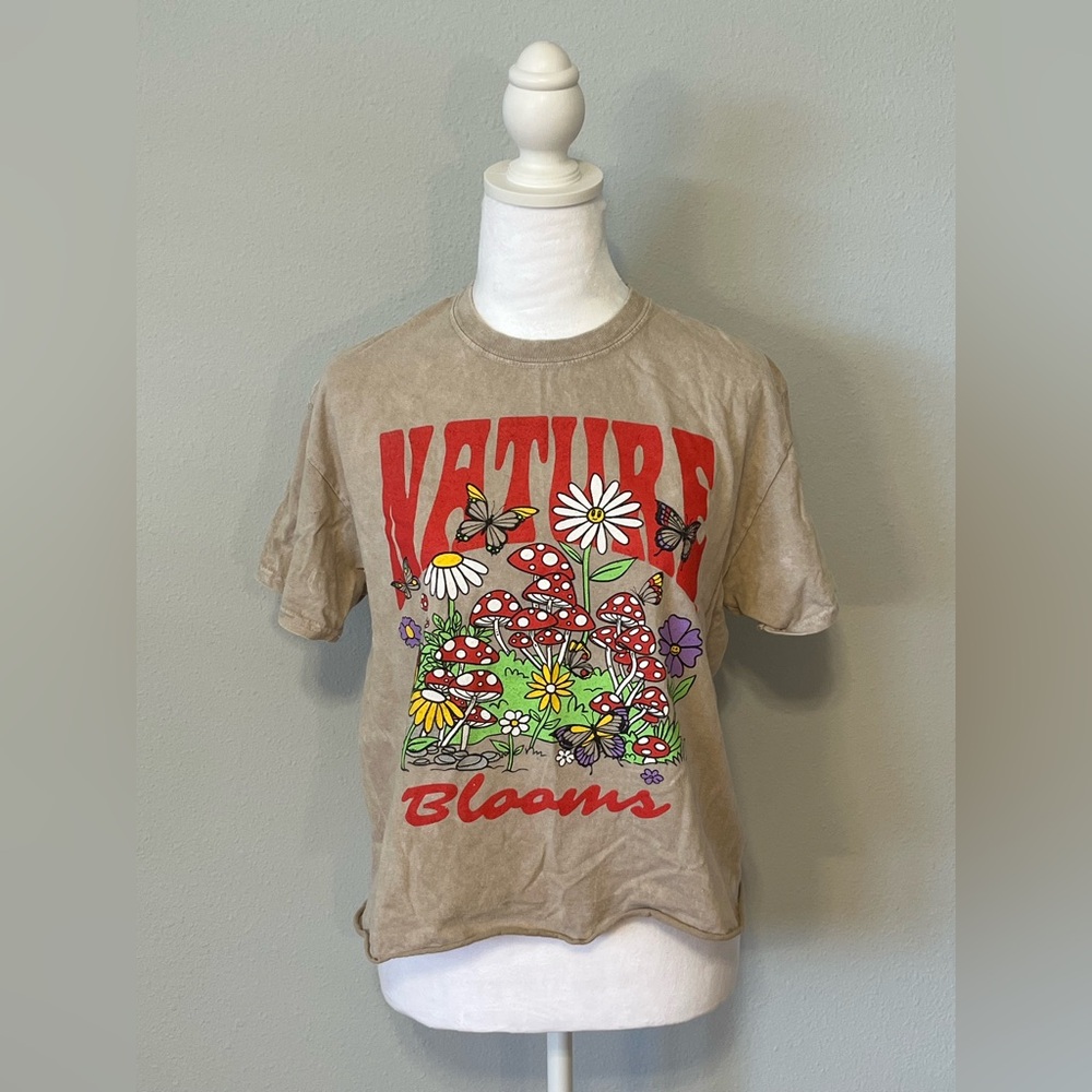 Nature Blooms Tan T-Shirt